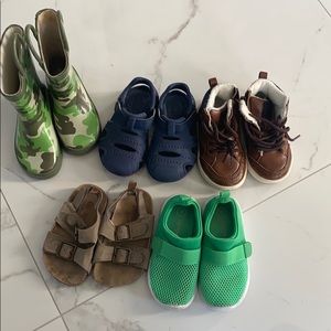 Lot of boy shoes size 5-7